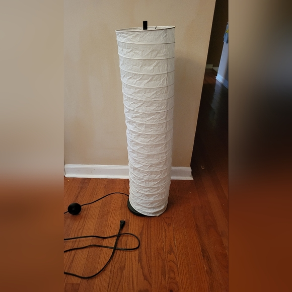 Ikea light - Picture 2 of 5